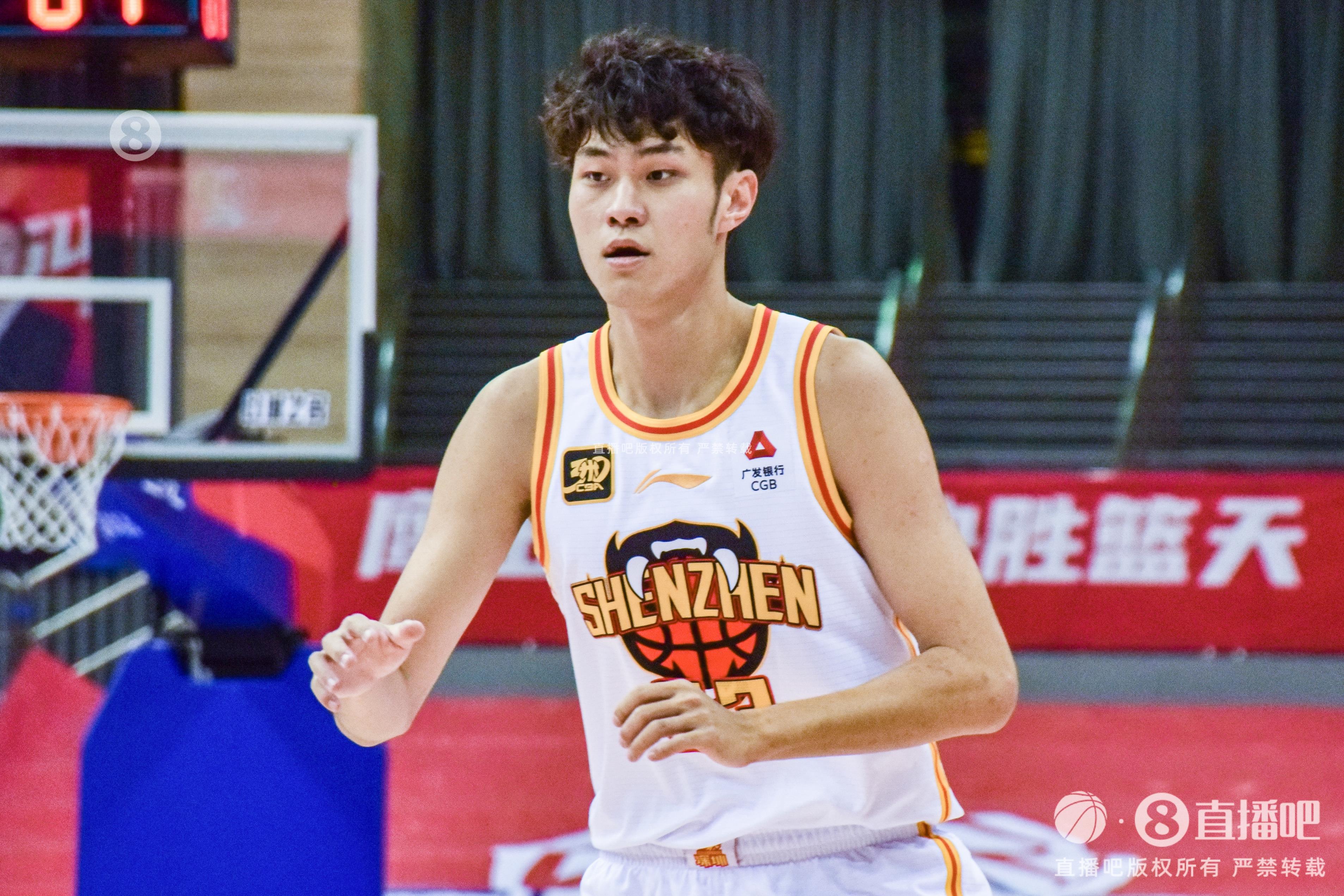 表現(xiàn)出色！王浩然14中7拿到20分3板6助2斷 正負(fù)值+30